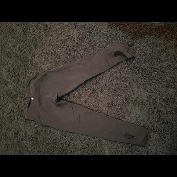 Calvin Klein leggings - Picture 2 of 3